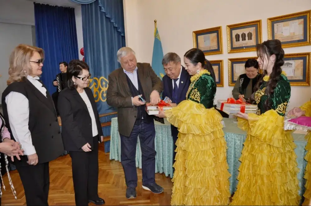 Аудиокниги со сказками на архивных записях в Алматы Актобе