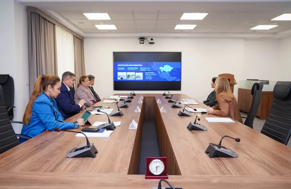 Министр науки и высшего образования провел встречу с представителями компании Google (5)