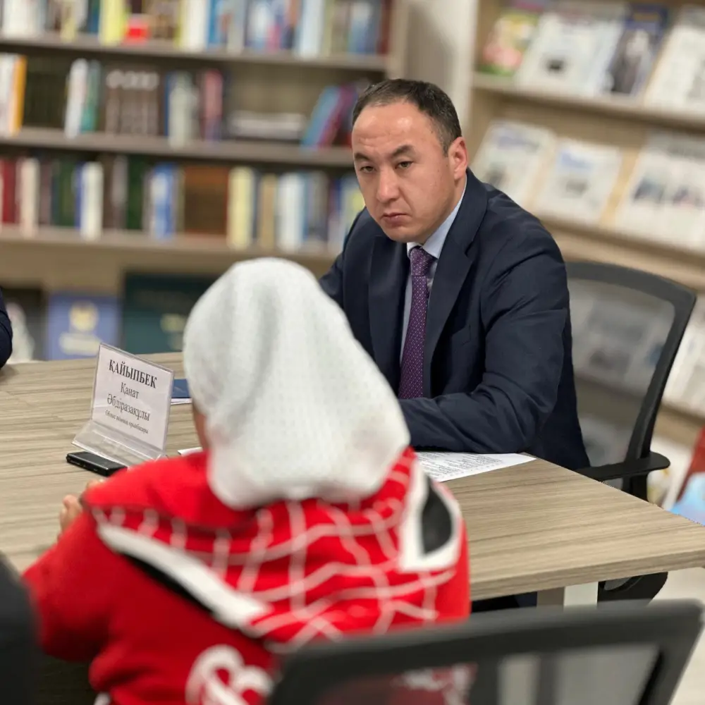 ЗАМЕСТИТЕЛЬ АКИМА ТУРКЕСТАНСКОЙ ОБЛАСТИ ПРОВЕЛ ЛИЧНЫЙ ПРИЕМ ГРАЖДАН Актобе