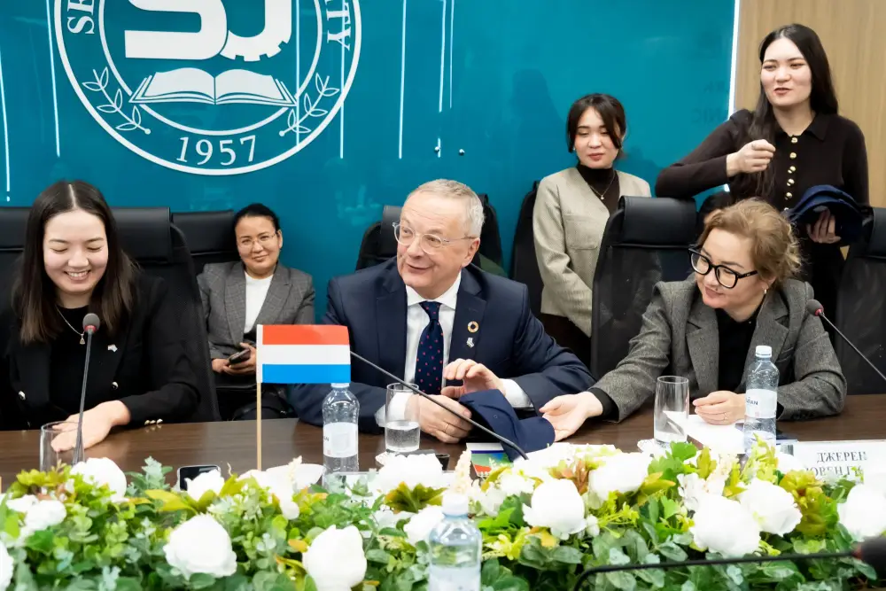 Гендерное равенство как ключ к устойчивому развитию сельского хозяйства: обсуждения в КазАТИУ Актобе