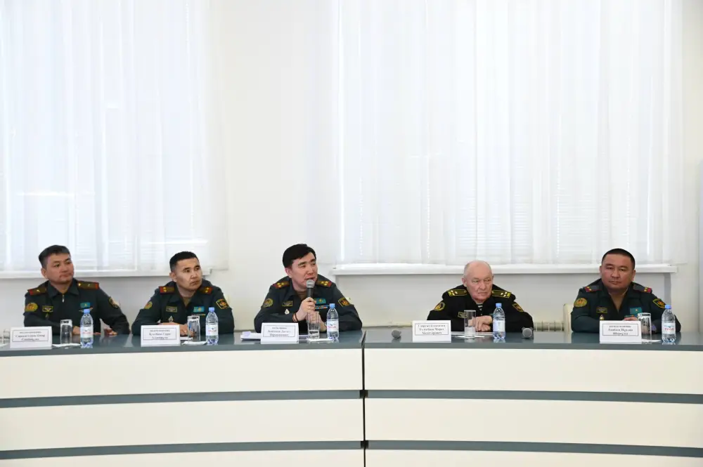 Представители Министерства обороны встретились с молодежью Мангистау (9)