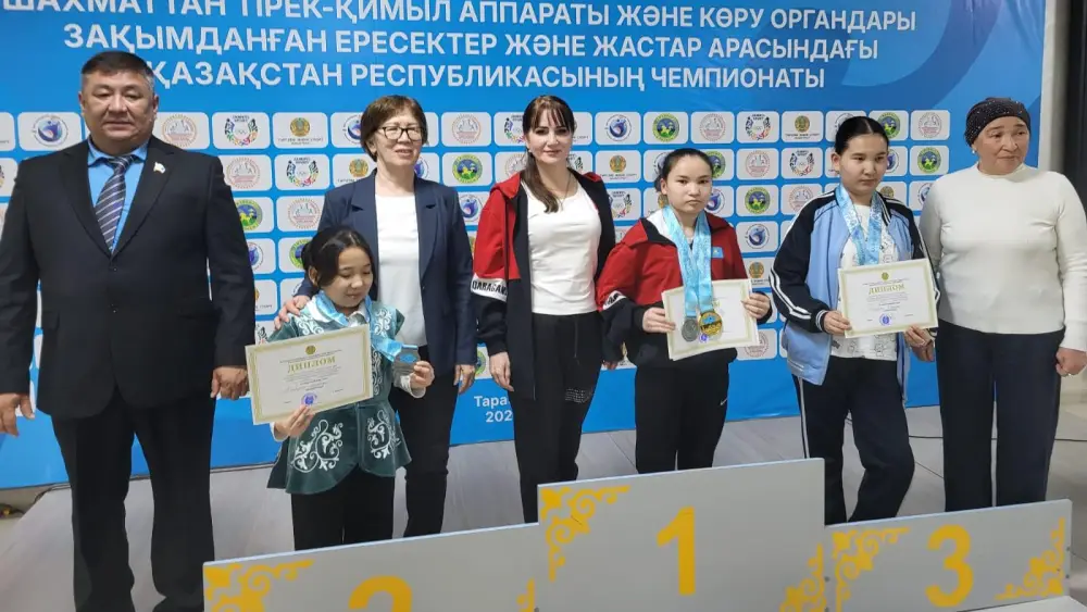 Карагандинская школьница стала чемпионкой Казахстана по шахматам Актобе