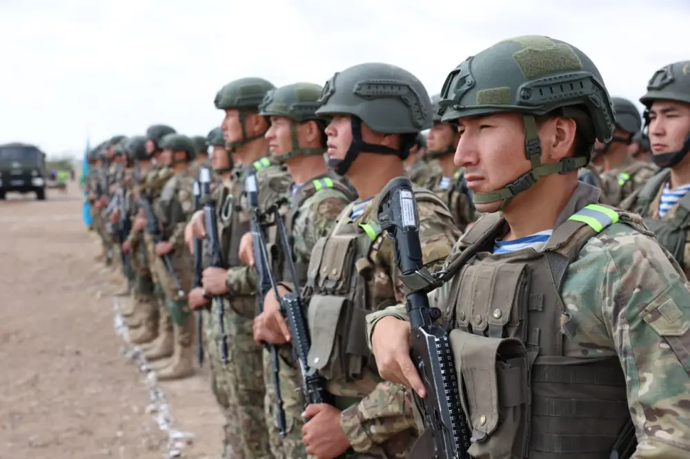 В учебном центре «Коктал» проходят сборы подразделений Десантно-штурмовых войск (5)