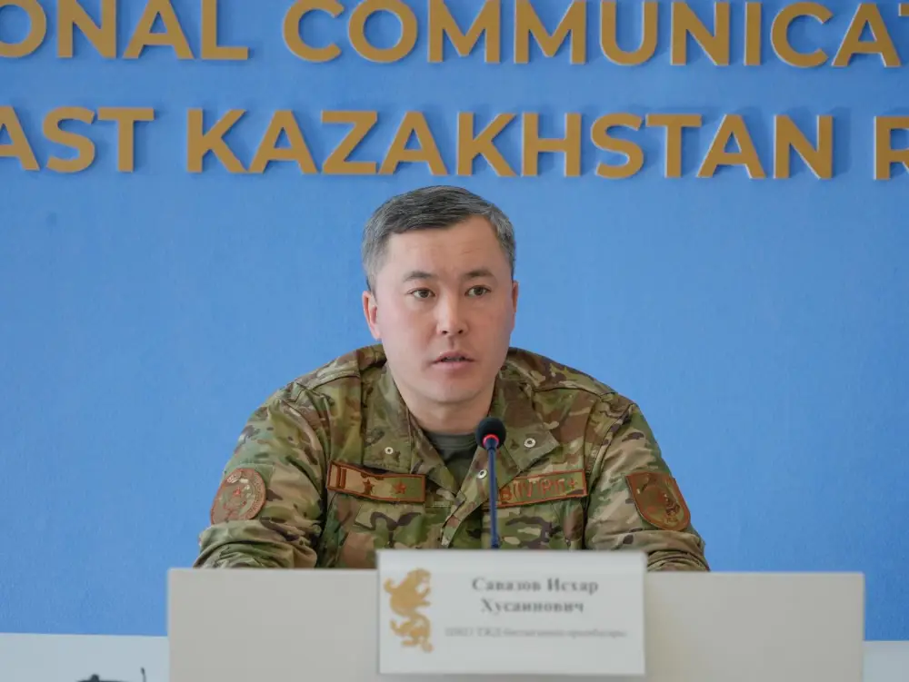 Спасатели предупреждают о рисках выхода на лед в весенний период Актобе