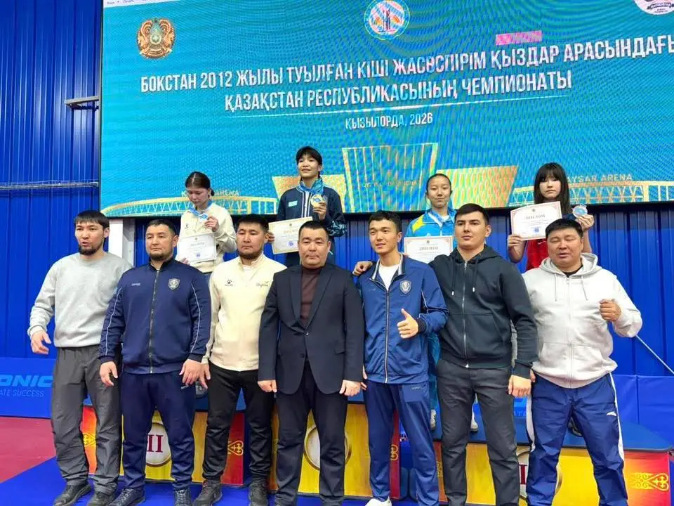 ТУРКЕСТАНСКИЕ БОКСЕРЫ ЛИДИРУЮТ В КОМАНДНОМ ЗАЧЕТЕ НА ЧЕМПИОНАТЕ СТРАНЫ (2)