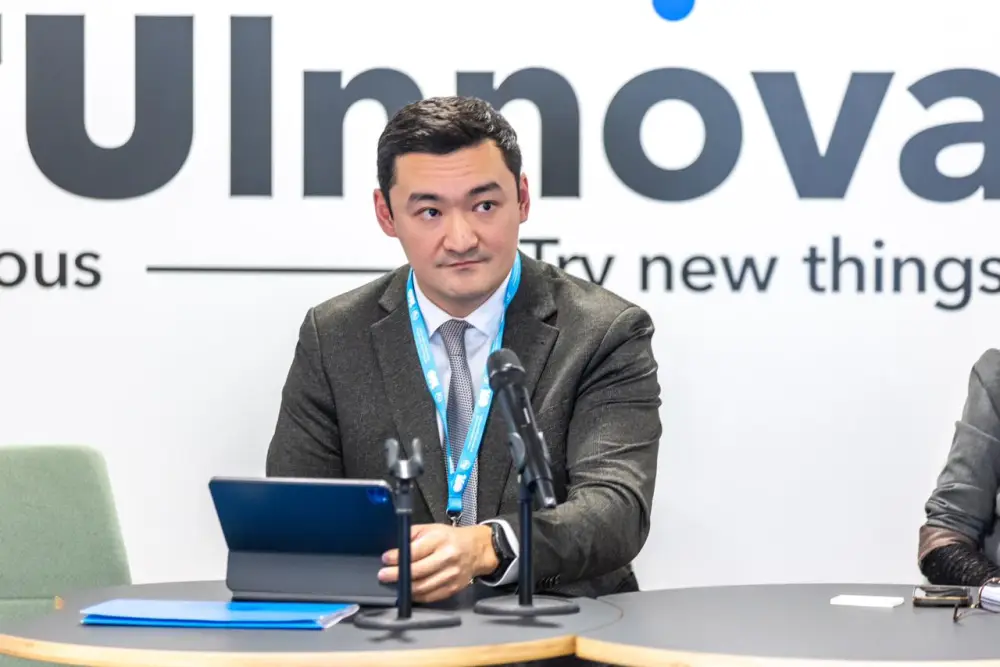 Казахстан делится видением цифрового будущего на международной платформе, акцентируя внимание на развитии телекоммуникаций и кибербезопасности Актобе