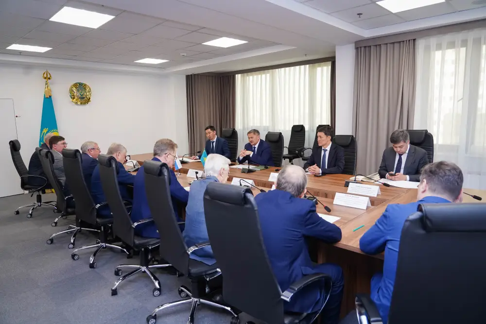 Казахстан и Сибирское отделение РАН усиливают научно-технологическое сотрудничество (2)