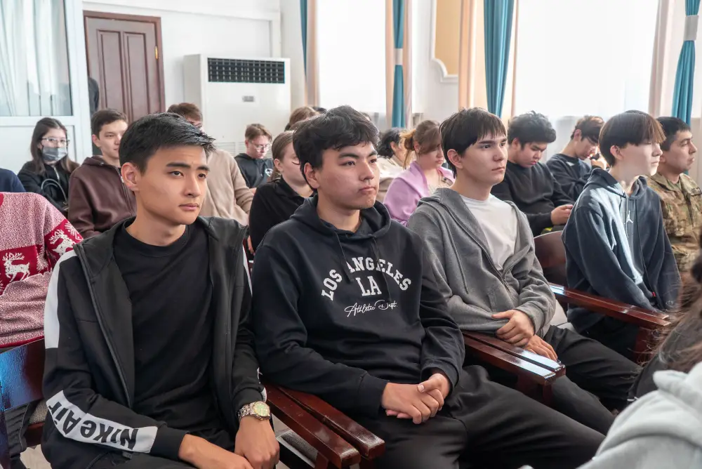 В Павлодаре запущена уникальная лаборатория по изучению девиантного поведения молодежи (7)