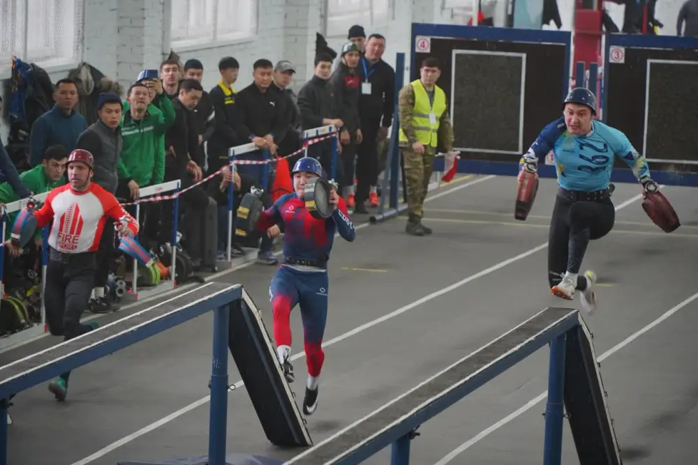 Восточно-Казахстанская область подтверждает лидерство в зимних чемпионатах по пожарно-спасательному спорту Актобе