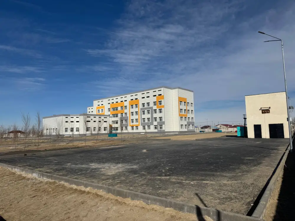 В АТЫРАУСКОЙ ОБЛАСТИ ДО КОНЦА ГОДА ВВЕДУТ В ЭКСПЛУАТАЦИЮ ШЕСТЬ МЕДИЦИНСКИХ ОБЪЕКТОВ (3)
