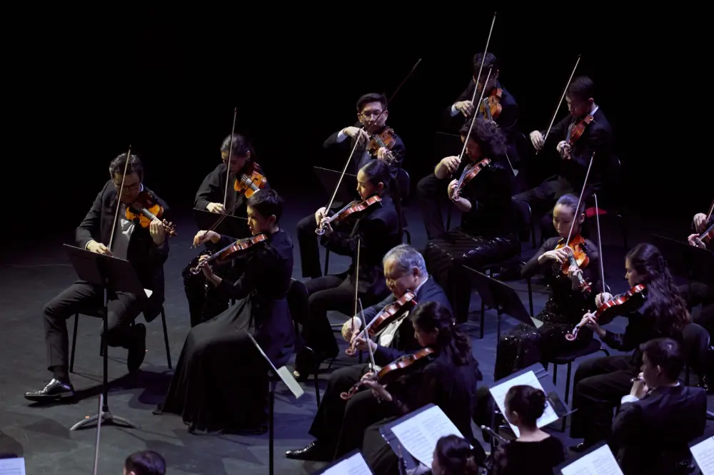 В «Қазақконцерте» состоялся концерт «PAGANINI & BRUCH» Актобе