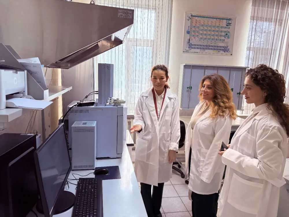Делегация Азербайджана укрепляет международное сотрудничество с Казахстаном в области таможенной экспертизы Актобе