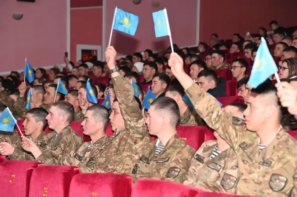 Представители Министерства обороны встретились с молодежью Мангистау (7)