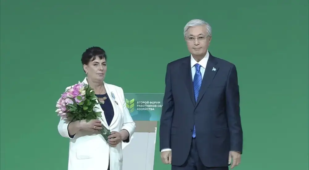 Валентина Городова телятница ТОО Белагаш 30 лет стажа сохранность телят опыт молодые специалисты Актобе