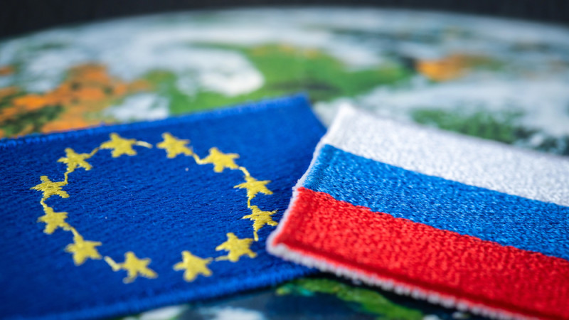 Европейский союз продлевает санкции против России, что может усугубить экономическую изоляцию страны до 2026 года Актобе