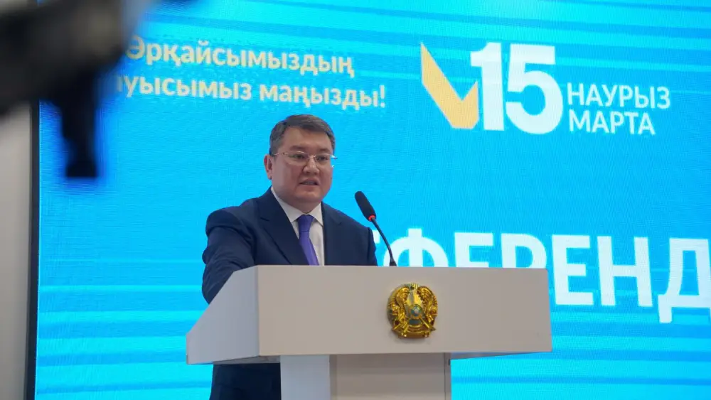 Казахстан: Советник Президента Малик Отарбаев обсуждает политические реформы с гражданами Ордабасинского района Актобе