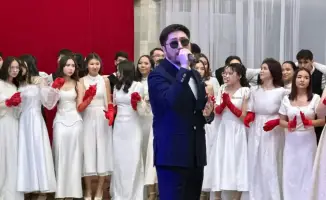 Весенний бал: танцы и музыка в честь женщин!