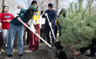 экологические мероприятия в Жетісу очистка родника посадка деревьев