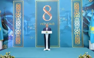 СҚО әйелдері: Әлемнің шырайы, марапаттармен безендірілген