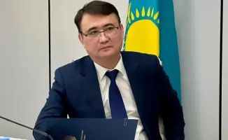 Эрнар Ержанов проводит прием граждан в Министерстве финансов