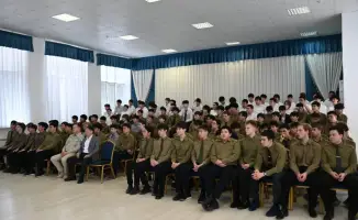 Встречи Министерства обороны с молодежью Мангистау о военной службе и учебных заведениях