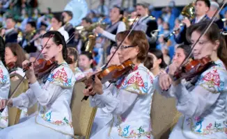 В Астане 5 тысяч музыкантов исполнили кюй «Шернияз» и песню «Наурыз» в рамках проекта «Ұлттық үн»