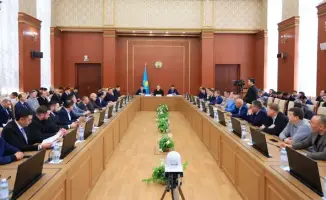 Ермаганбет Булекпаев обсудил проблемные вопросы с карагандинскими предпринимателями
