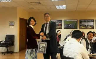 В Министерстве транспорта прошла международная викторина «Наурызнама-Quiz», посвященная национальным традициям