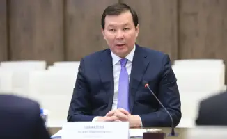 Сотрудничество между государством и бизнесом: Асхат Шахаров и Канат Шарлапаев обсуждают развитие предпринимательства в Казахстане