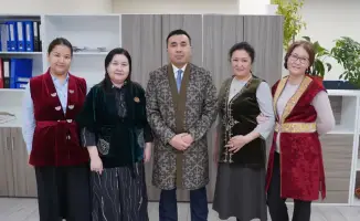 Национальная одежда в Туркестане на работе