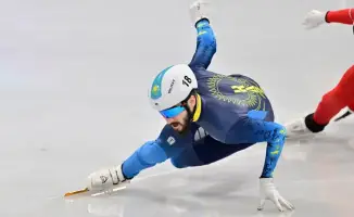 Сборная Казахстана готовится к чемпионату мира по шорт-треку в Монреале