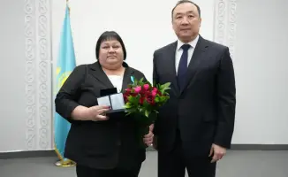 Награда для начальника ДЭУ-73 в Алматы