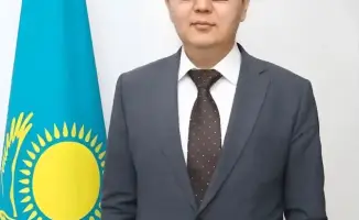 Назначение Мурат Кожанова директором Института цифровизации и инноваций: шаг к развитию государственной управленческой системы