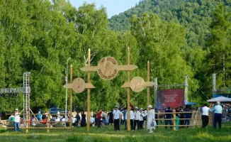 Фестиваль "Алтай – золотая колыбель тюркского мира" привлекает внимание к туристическому потенциалу Катон-Карагая