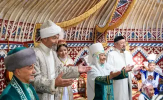 Шаңырақ күні: День семейных ценностей в Казахстане