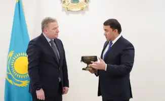 Встреча акима Туркестанской области с послом Грузии: обсуждение инвестиционных и культурных связей