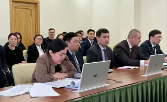 Обсуждение вопросов назначения специальных выплат работникам вредных производств и стратегии развития Государственной аннуитетной компании в Минтруде