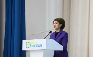В ВКО состоялась встреча о проекте новой Конституции с участием научной интеллигенции, этнокультурных объединений и молодежи