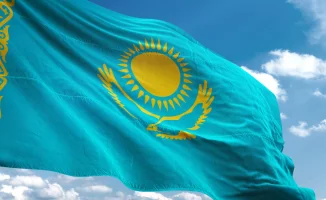Флаг Казахстана признан самым красивым в мире по итогам онлайн-турнира Flags of the World на Reddit