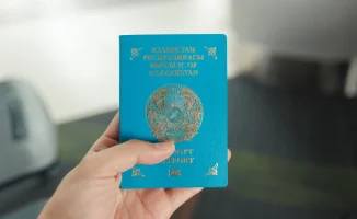 Казахстанцы за границей теперь смогут оперативнее получать паспорта, что упростит их жизнь и повысит мобильность