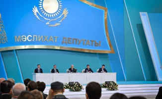 Токаев предупреждает о растущей глобальной нестабильности и её влиянии на Казахстан: депутаты маслихатов должны быть готовы к новым вызовам