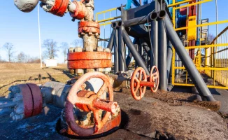 Кризис в Иране может привести к сокращению нефтедобычи в Кувейте и ОАЭ, что усугубит глобальный энергетический дефицит