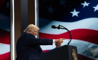 Трамп намекает на возможность захвата иранской нефти и стратегического острова Харк, поднимая вопросы о международной политике и ресурсах