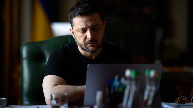 Зеленский предупреждает о готовящемся массированном ударе России: жители Украины должны быть наготове Актобе