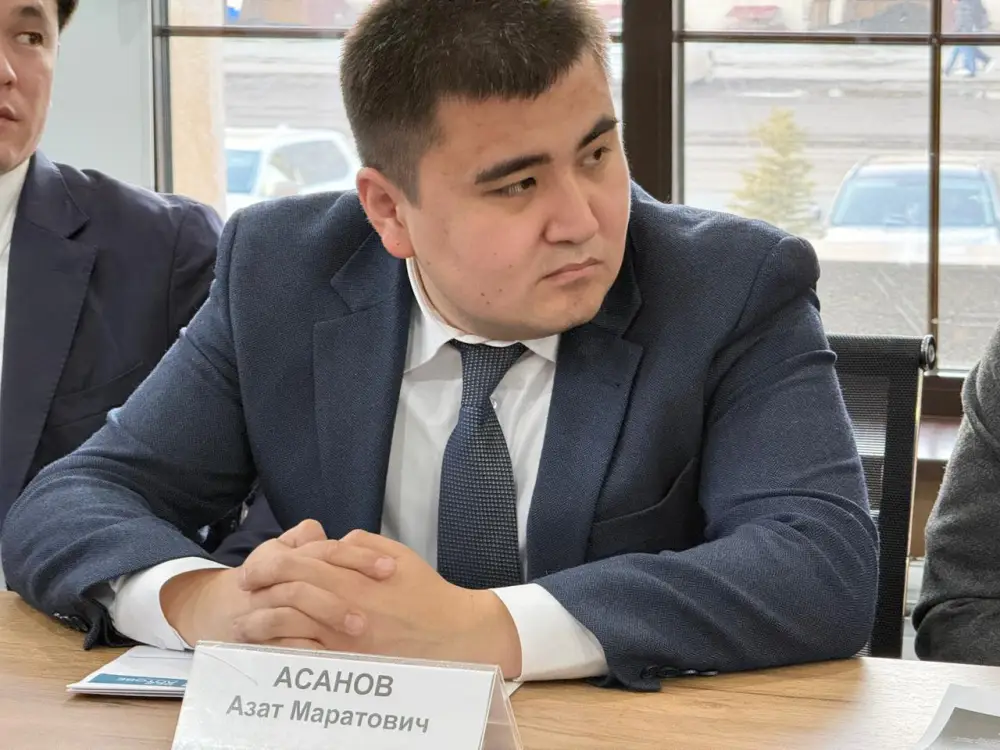 В Актобе определены новые шаги по продвижению молодежного бизнеса (4)