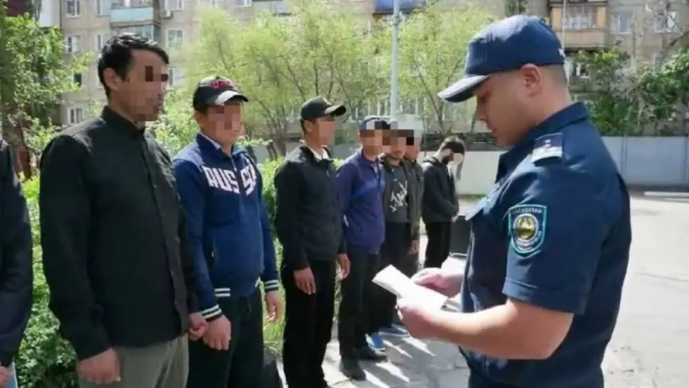 В Актюбинской области подведены итоги работы миграционной службы за первый квартал: 25 815 услуг по внутренней миграции и 5 104 — по внешней Актобе