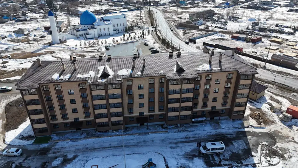 В преддверии Наурыза жители Бурабайского района получили квартиры (8)