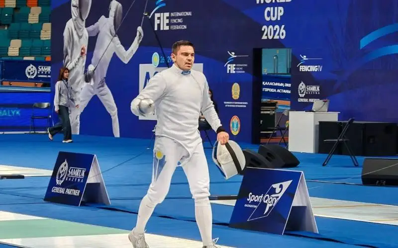 Казахстанский фехтовальщик Руслан Курбанов завоевал серебро на Кубке мира, подчеркивая успехи спорта в Восточно-Казахстанской области Актобе