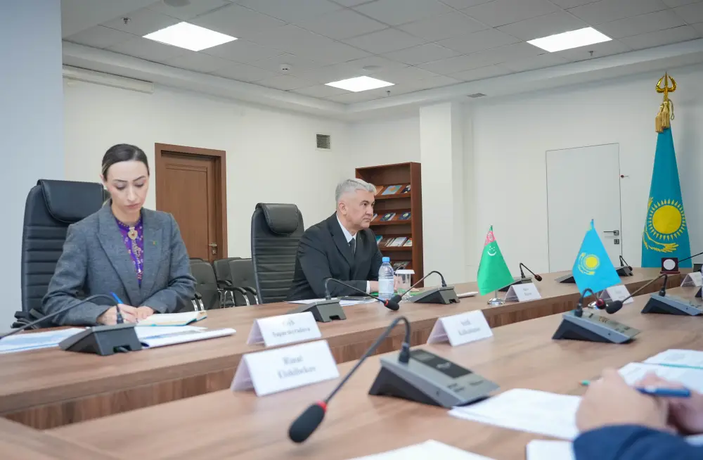 Казахстан и Туркменистан укрепляют сотрудничество в сфере науки и образования (4)