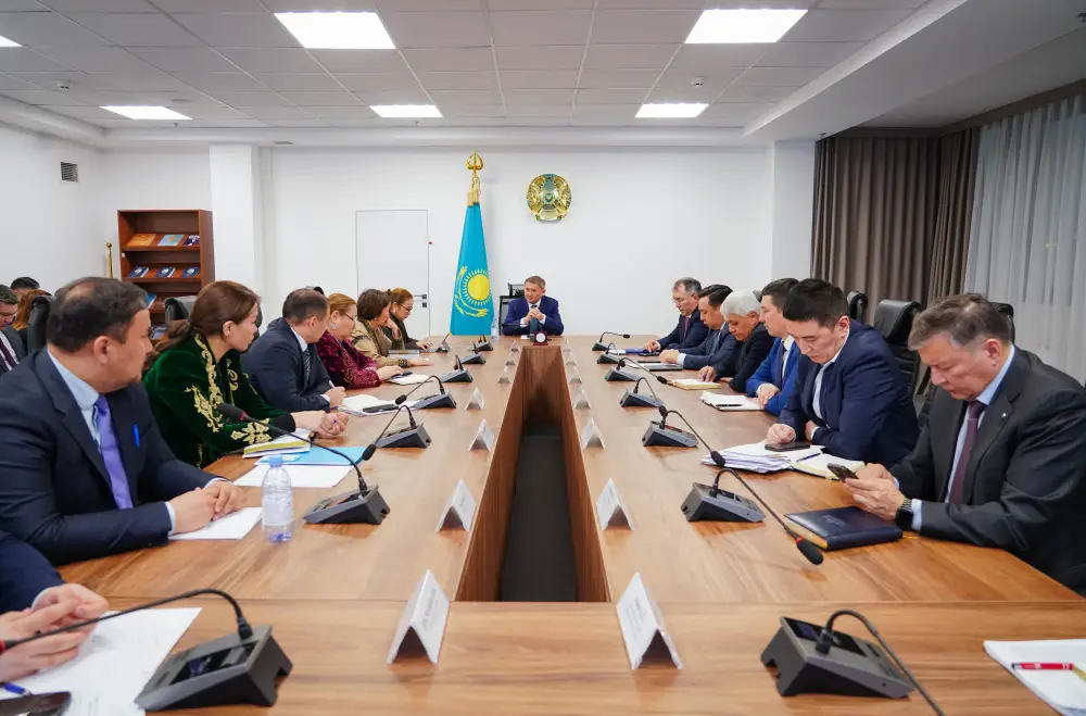 Совещание с учеными: кадровые решения в науке Актобе